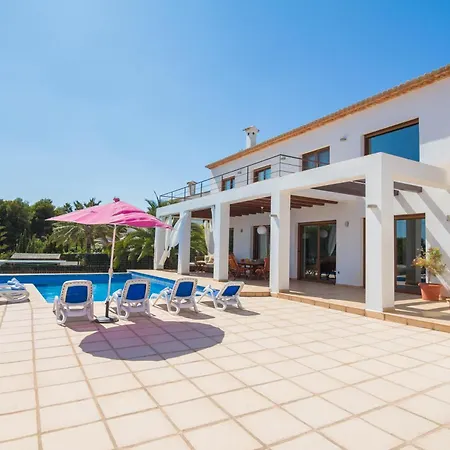 Villa Fustera By Abahana Villas